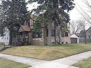 833 High Ave