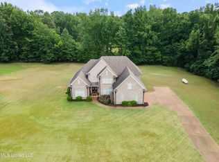 1780 Saulsberry Dr, Nesbit, MS 38651