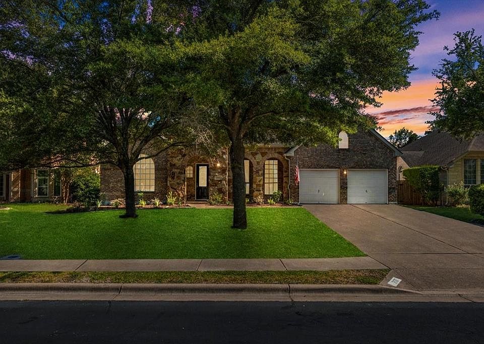 1st image of 2127 Clear Lake Pl