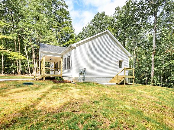 2nd image of 111 General Lee Ct