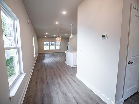 521 Banchory Drive, Homesite 5 Interior Image 5