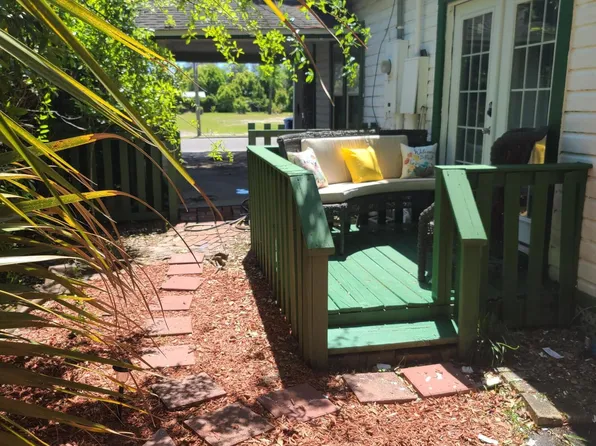 2317 E 3rd St, Panama City, FL 32401