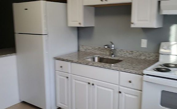 2nd image of 50 Danbury Dr APT 10