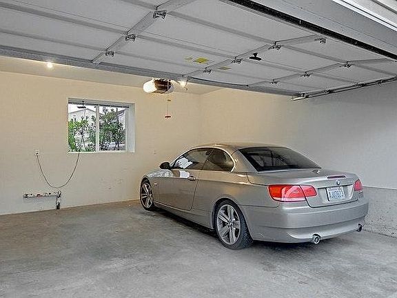 3rd image of 2501 Melvin Ave APT B