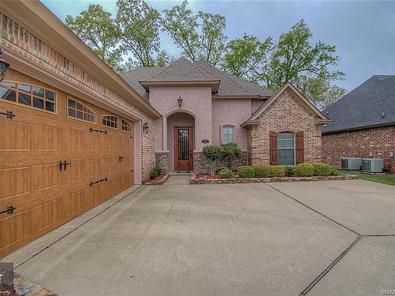 2nd image of 462 Dogwood South Ln