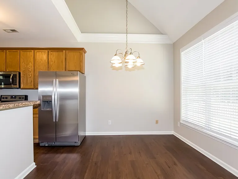 7418 Sparkleberry Dr — Photo 6