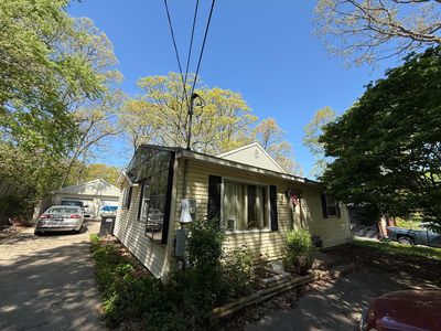 4341 Laura Ave NW, Comstock Park, MI, 49321