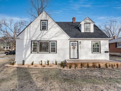 492 Oak St, Glen Ellyn, IL, 60137
