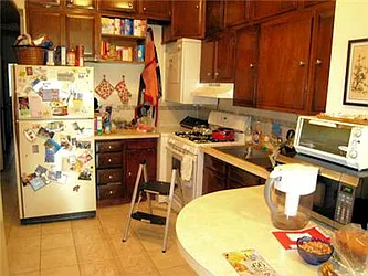 Rented by R New York