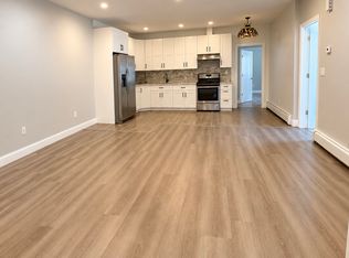 29 Metcalfe St #2A, Staten Island, NY 10304