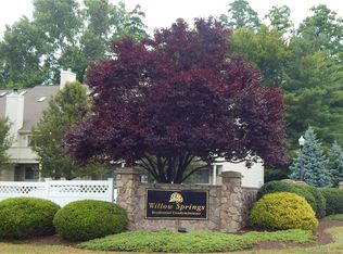 316 Willow Spgs #316, New Milford, CT 06776