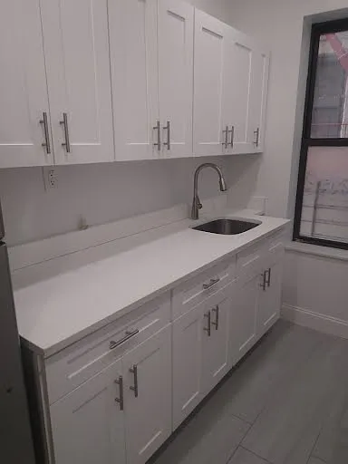 2964 Perry Ave #1G — Photo 1