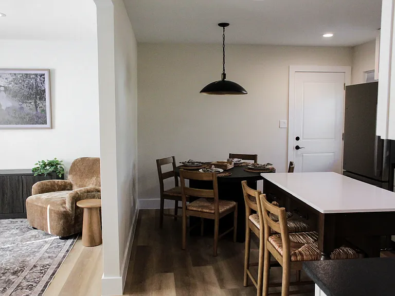 5000 Colorado Blvd — Photo 10