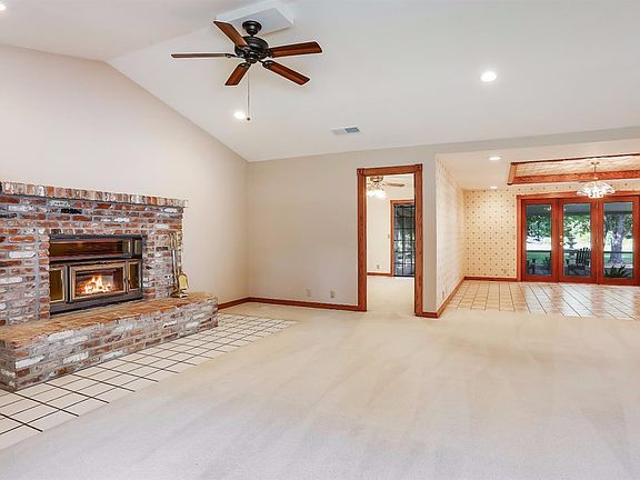 5th image of 10211 Van Parker Ln