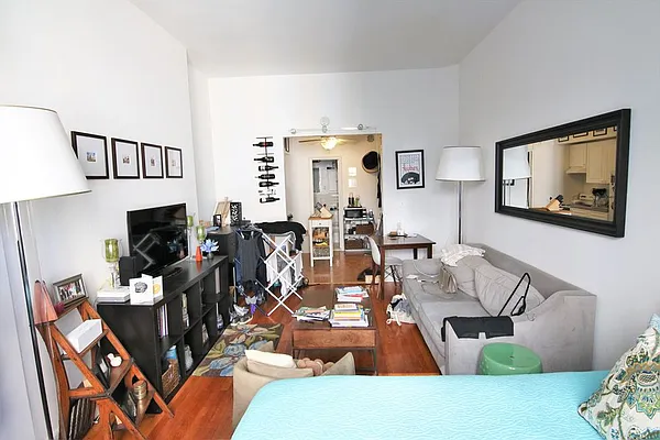 Rented by JK Dansar Corp | media 16