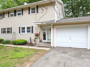 2500 Pendleton Ave, Chicopee, MA 01022