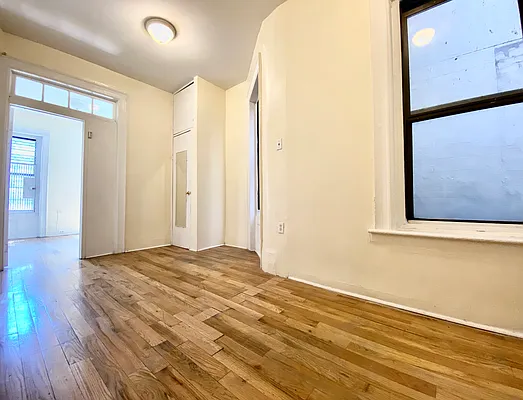 Rented by Highline Residential | media 23