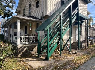 312 E Washington St APT B, Goshen, IN 46528