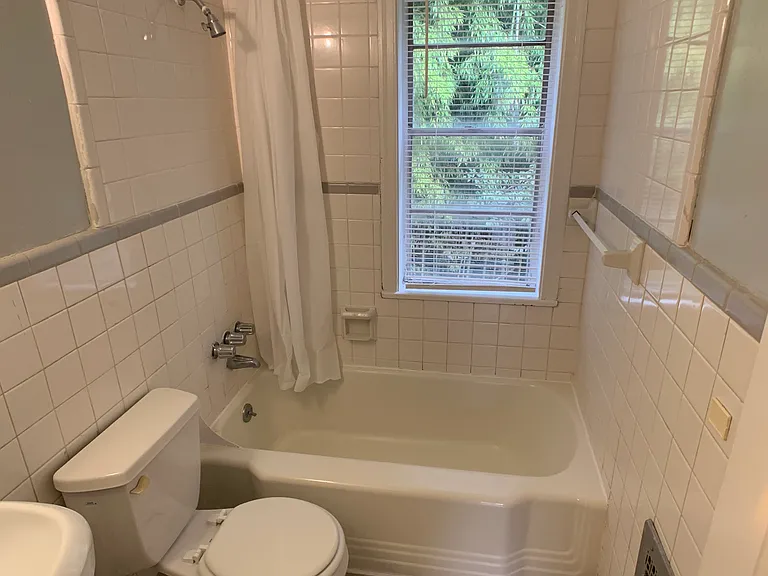 1691 Valley Ave — Photo 59