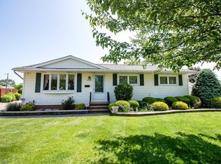 34245 Cecelia Ct, Eastlake, OH 44095