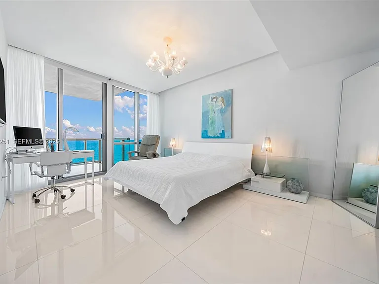 17121 Collins Ave #1802 — Photo 9