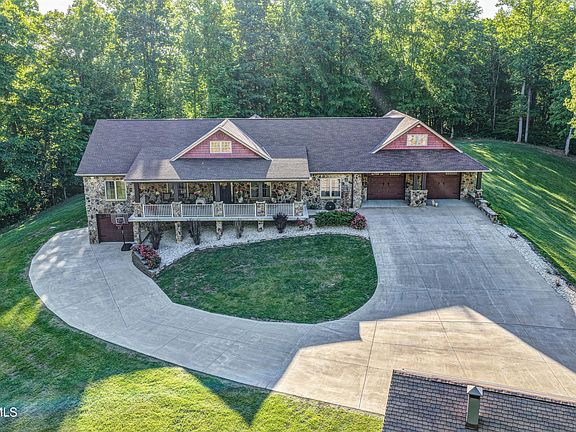 111th image of 167 Tailwater Rd