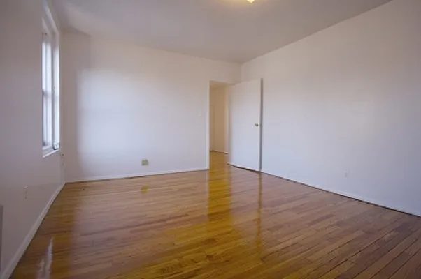 Rented by Citi Habitats | media 40