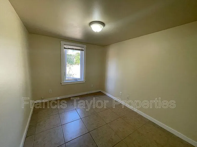 1214 S Escondido Blvd #6 — Photo 10