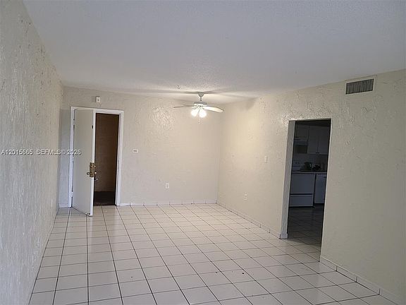 4th image of 5100 SW 41st St APT 322