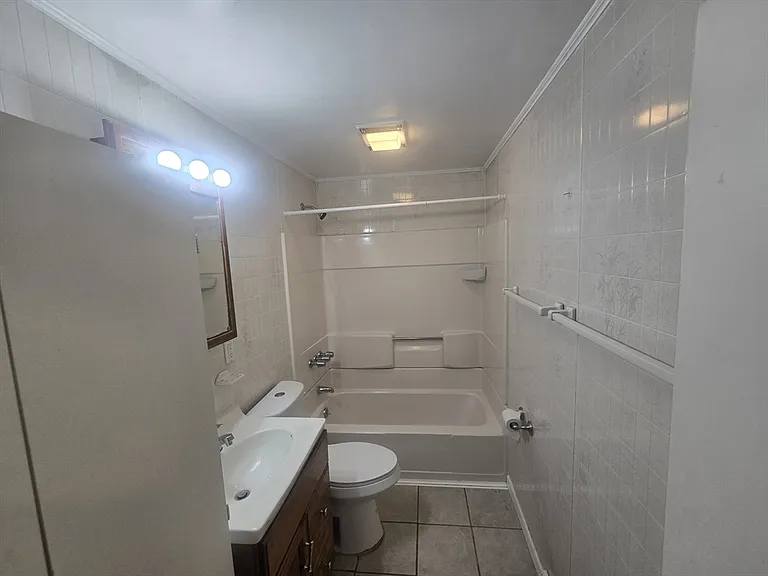 28 Chestnut Hill Rd — Photo 9