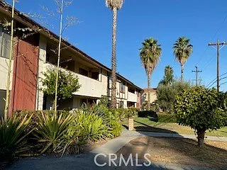 2 bed, 1286 sqft, $2,650 — Photo 2