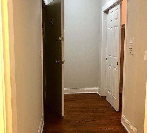 3rd image of 1951 Euclid Ave APT C
