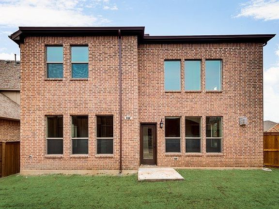 3rd image of 7913 Heritage Palms Trl