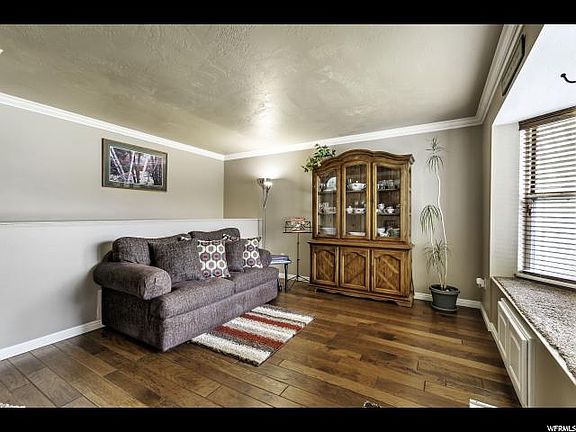4th image of 4948 S Cahoon Cir