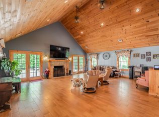 6 Phoenix Dr, Kingston, NH 03848