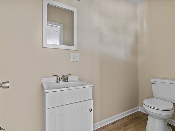 4th image of 4900 4th Ave