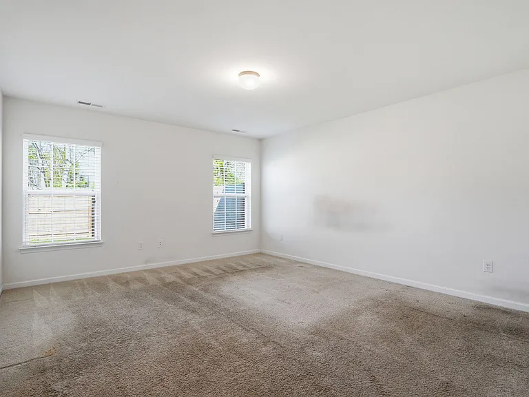 3916 Sabre Ln NW — Photo 30