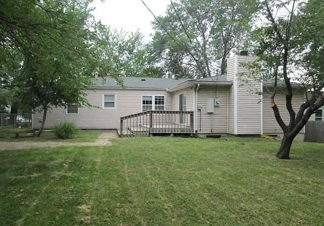 1140 Iowa Street — Photo 2