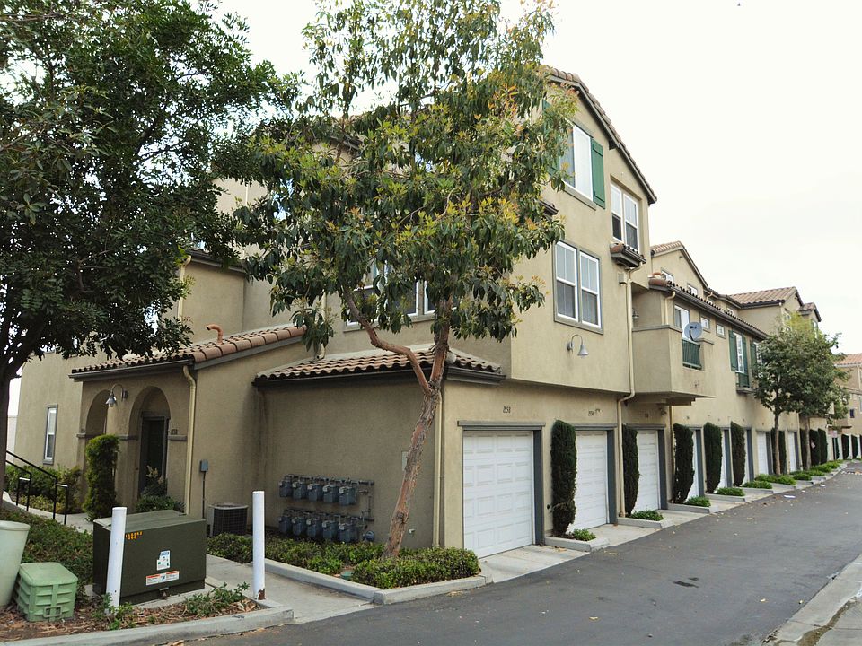 1st image of 1554 Paseo Aurora