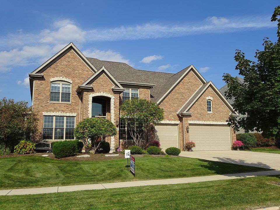 1st image of 3002 Majestic Oaks Dr