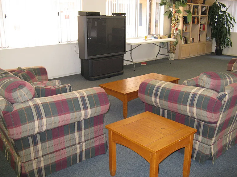 Elm Terrace Apartments — Photo 50