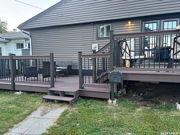 3rd image of 705 Prospect Avenue