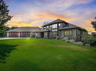 17085 Driftwood Ct, City Of Brookfield, WI 53005