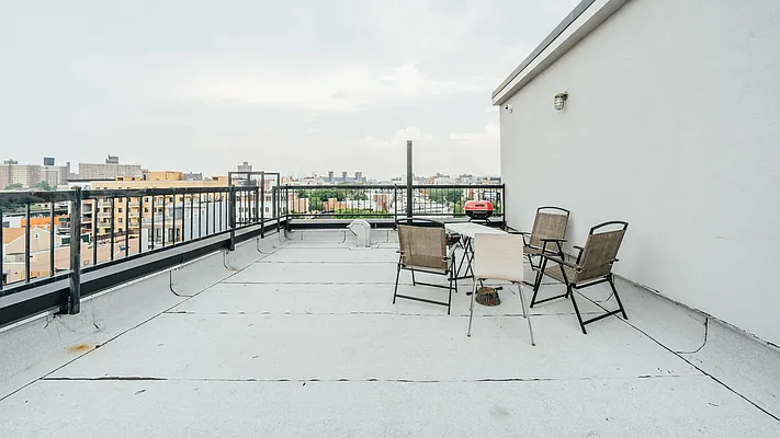 Rented by Nooklyn NYC LLC | media 27