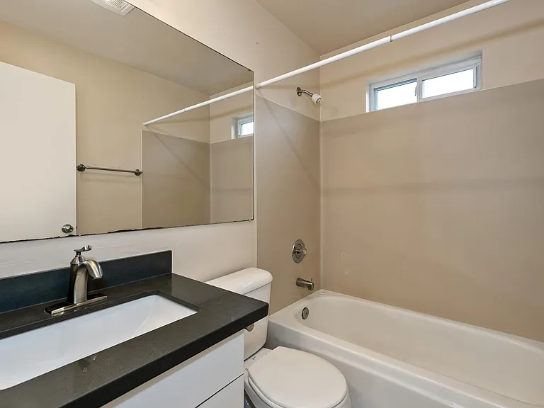 3411 14th Ave W #4 — Photo 9