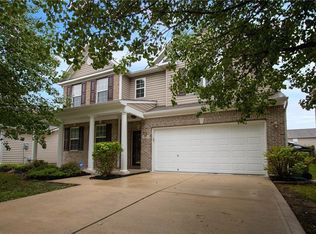 6553 Locust Grove Dr, Indianapolis, IN 46237