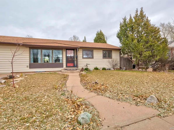 407 S 24th St, Laramie, WY 82070