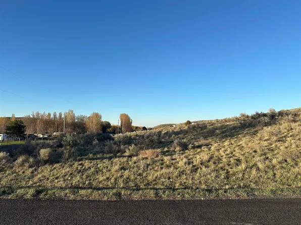 3043 Garden Rd, American Falls, ID 83211