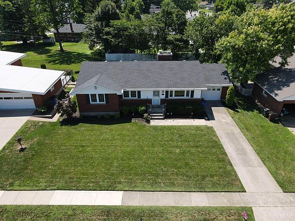 2nd image of 17 Carol Ct