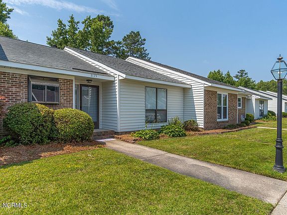 2nd image of 2135 Fox Run Drive
